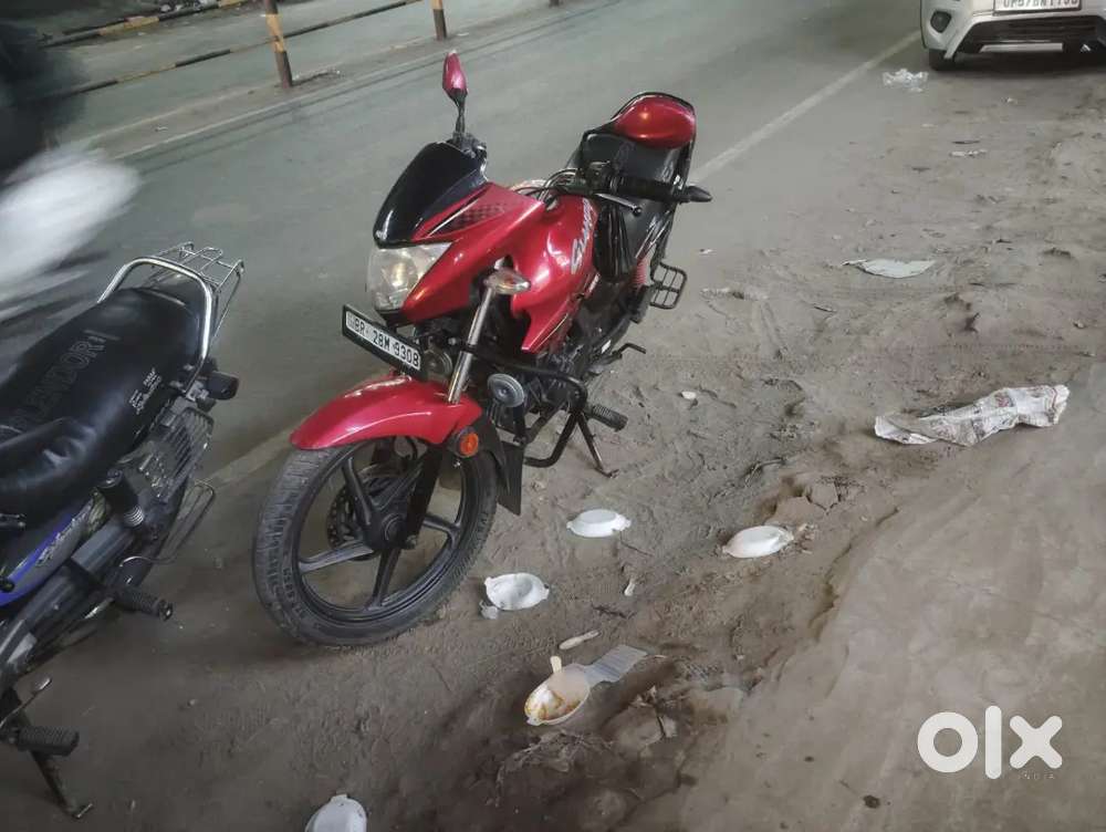Bike full condition mein hai