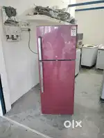 Higher refrigerator good condition double door 250 liter 3 star