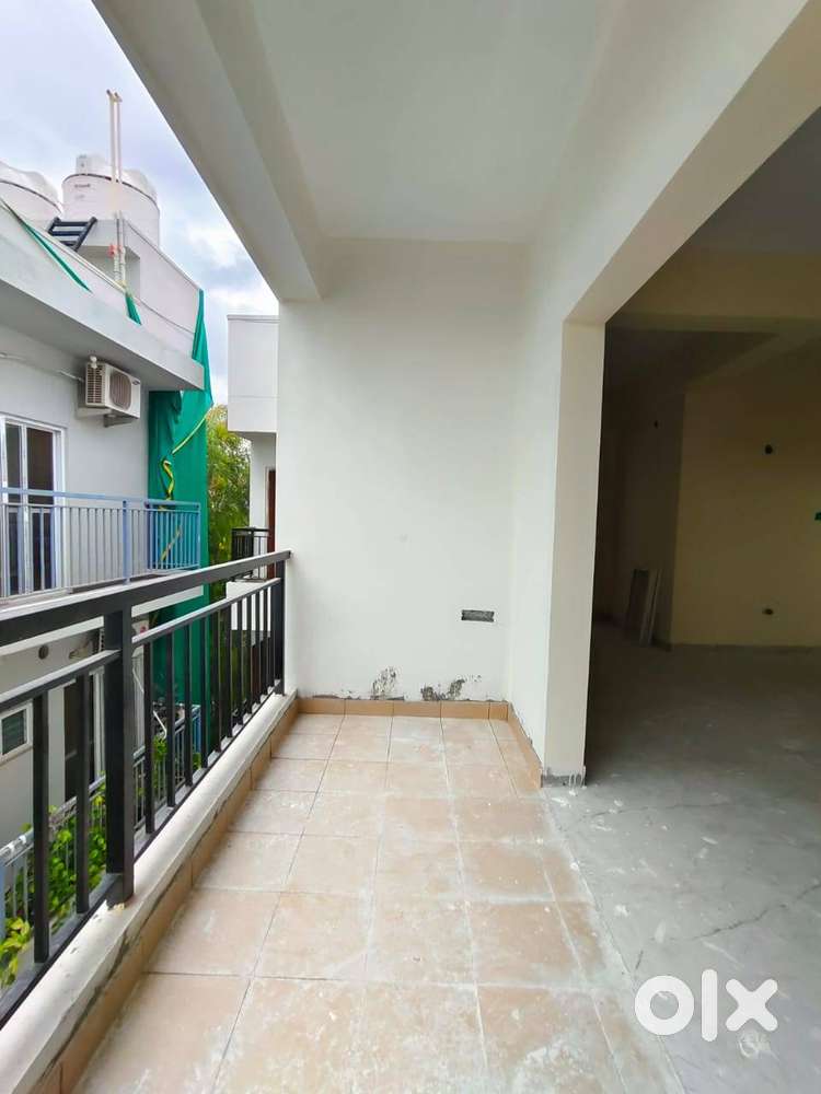 Apartment with E Khatha for sale with 3 bedrooms in Banjara layout.