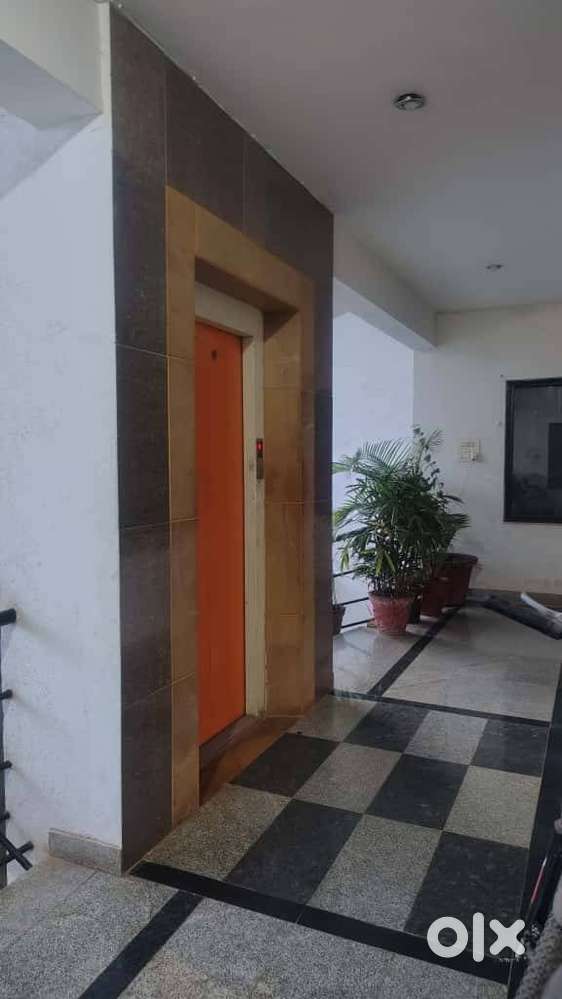 3 BHK Semi-Furnished Apartment for Lease in Devinagar