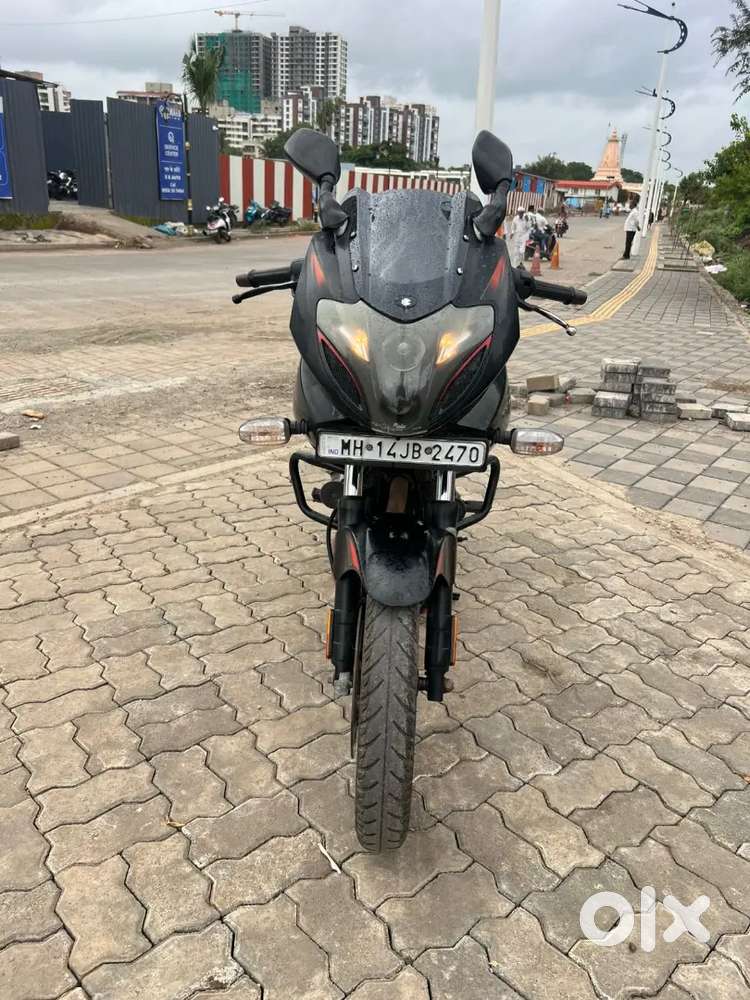 Baja Pulsar 180 model 2020 owner 1