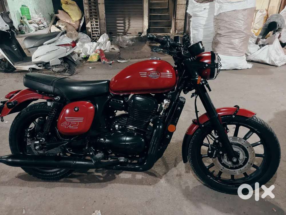 Showroom maintenance