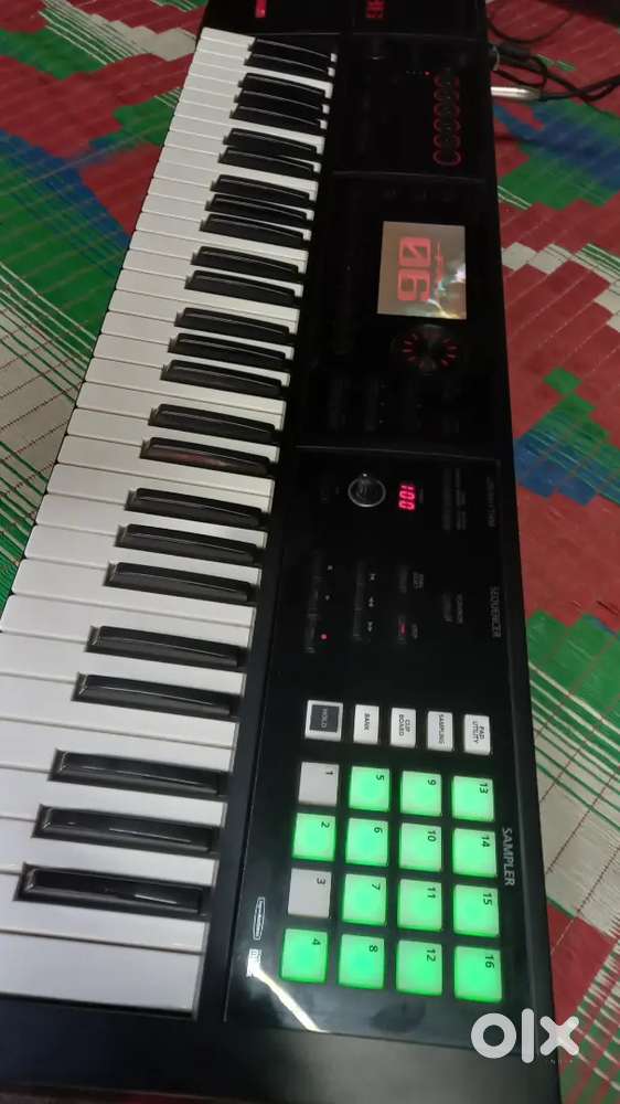 ROLAND FA 06