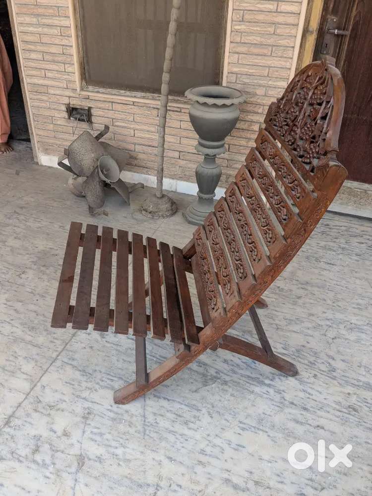 Folding Chairs