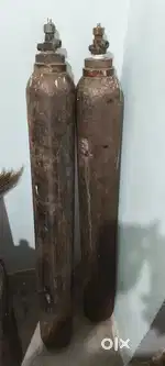 CO2 CYLINDERS