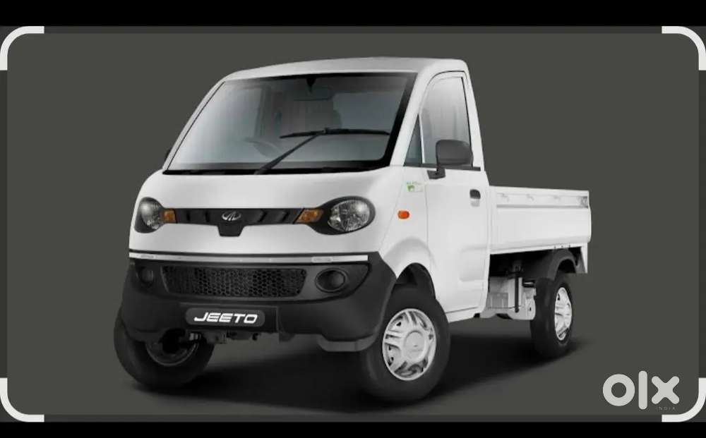 House &flats shifting 4.5peuplse. Come helping vehicle available