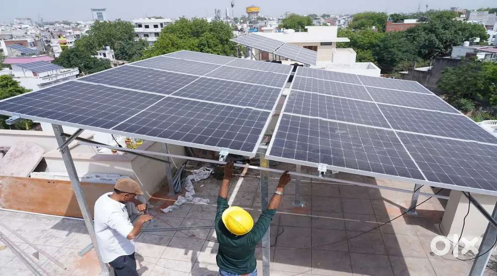 Solar installation technician