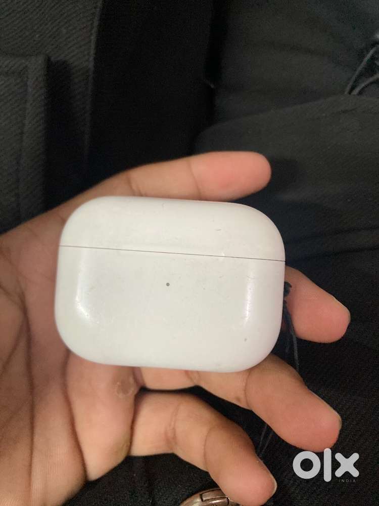Air pods 2 pro lifhting