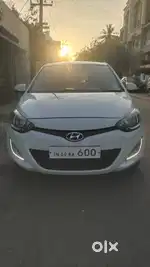 Hyundai i20 Asta Option CVT, 2014, Diesel