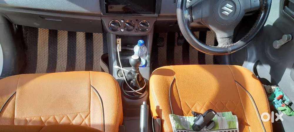 Swift desire Running condition Diesel 2016 1,00,000/_ only taxi permit