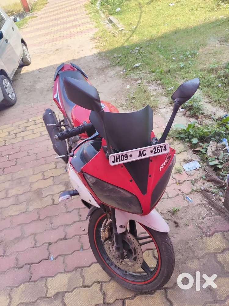 Yamaha R15S (2016 Model) – Red  Excellent Condition