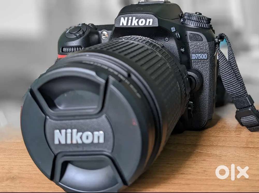 Nikon D7500
