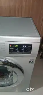 LG 7kg front load direct drive washing machine