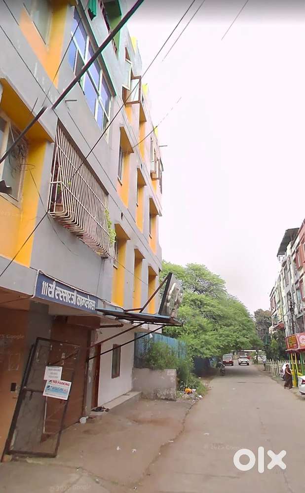 Corner Roadside 2 BHK flat available for rent in indrapuri sector C