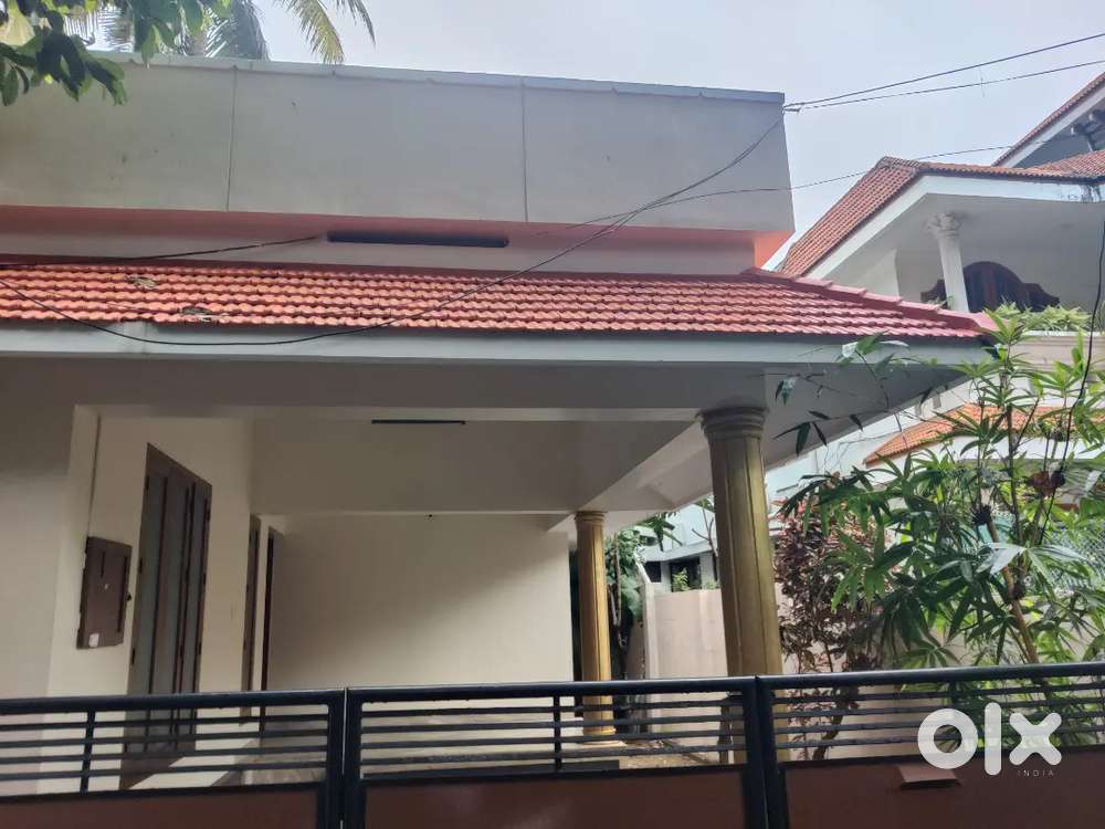 Residential Independent House For Rent at Sasthamangalam