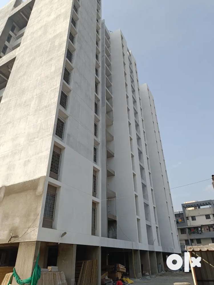 Brand New 1bhk Only 33lac All Package Near by Hadapsar