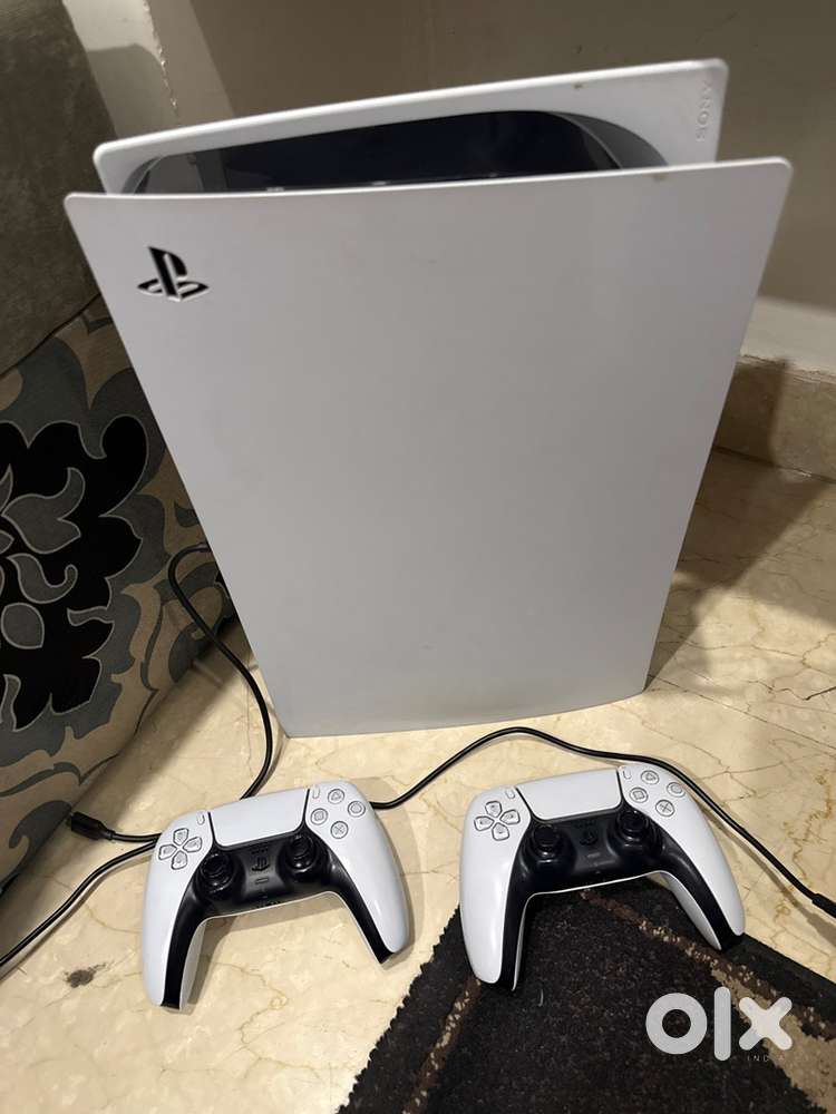 PS5 Disk and digital