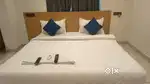 17 rooms running hotel guest house rent in shamshabad new building