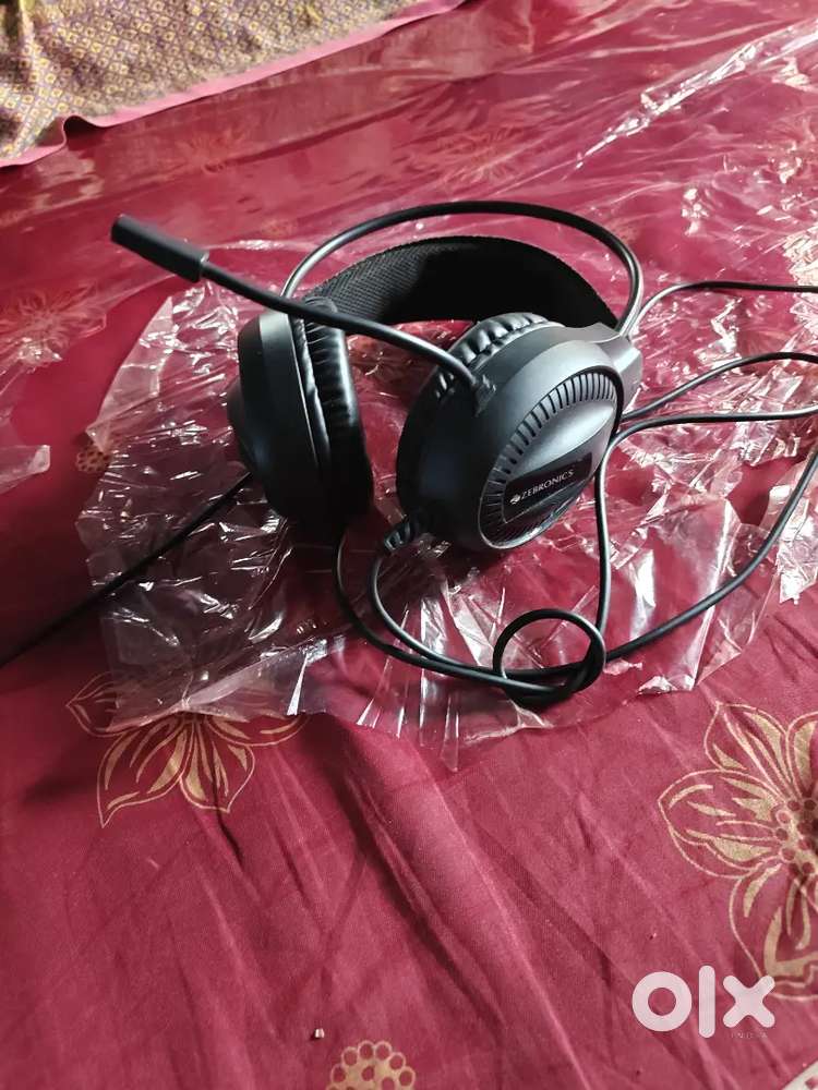 Zebronics TYPE C gaming headset.