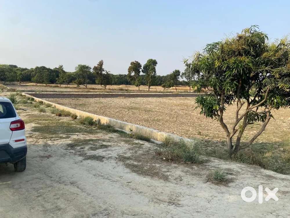 Plot for sale  badri Nagar Naderganj(1000, 2000  and 1500  available )