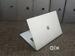 Apple Macbook Pro  i7/16/512/5.5gb Graphics  15inch Retina Touchbar