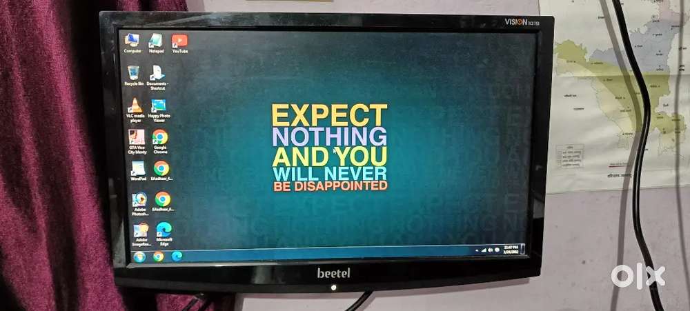 Beetel LCD monitor 16 in