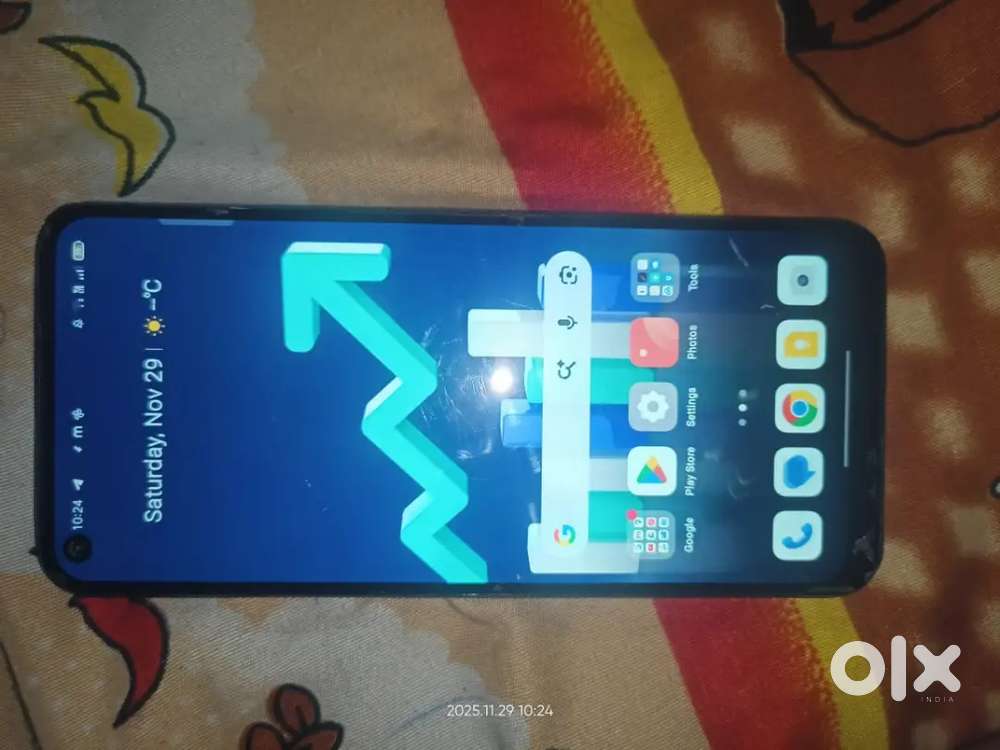 Realme 7i 4/64gb i need money