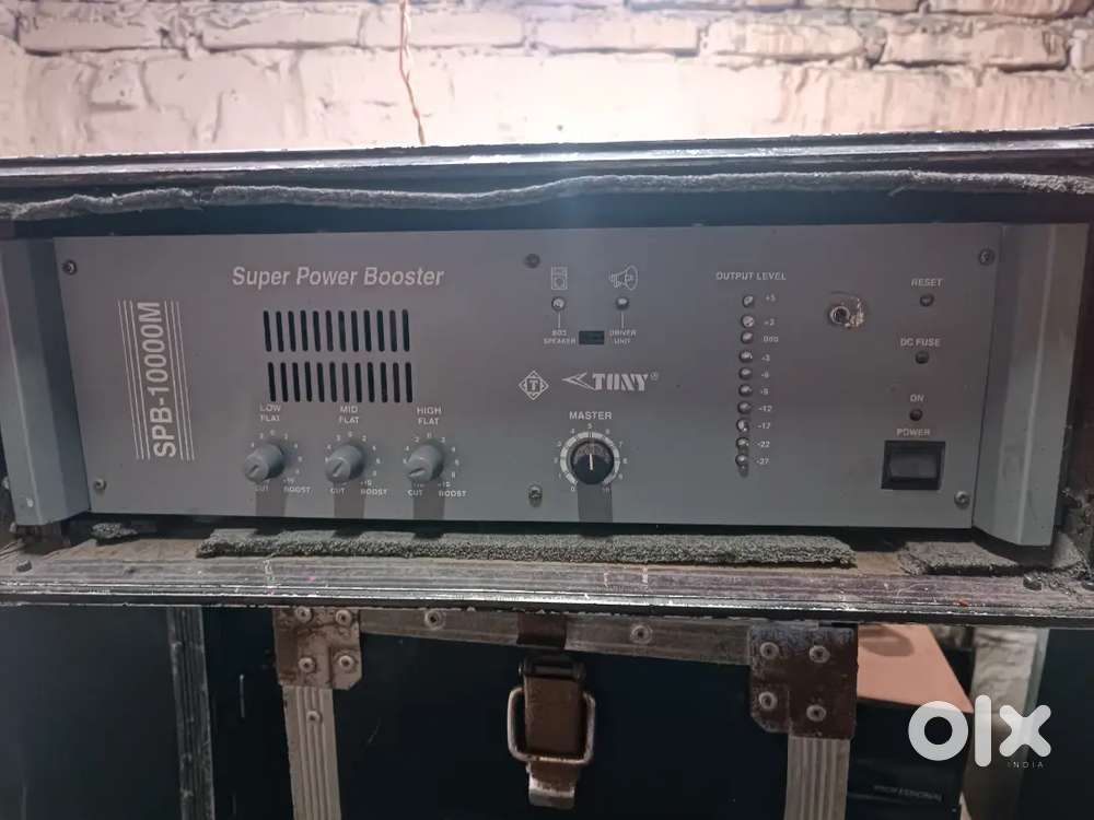 Amplifire 1000 watt with 15 top