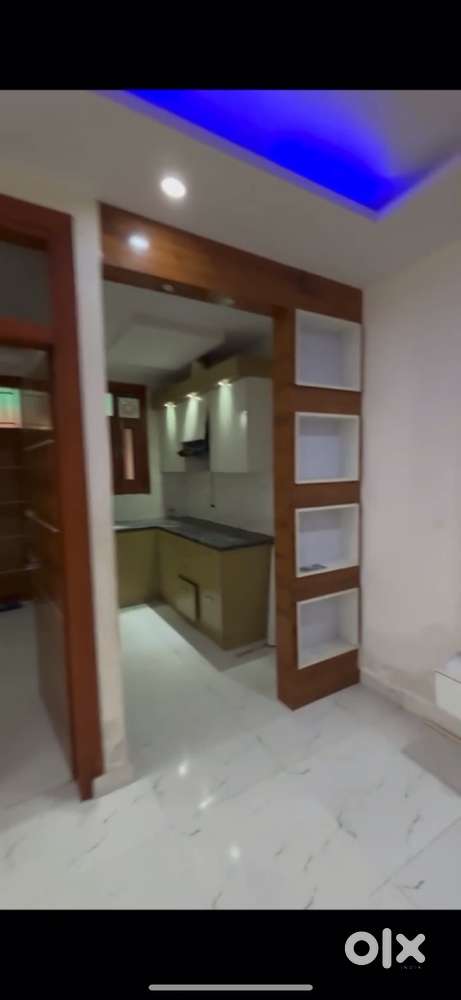 2BHK Builder Floor No Brokerage Modular Kitchen, IGL Gas, TV Panel