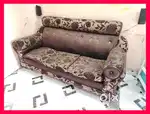 6 months old 3 seater sofa full fresh condition three seat sofa normal