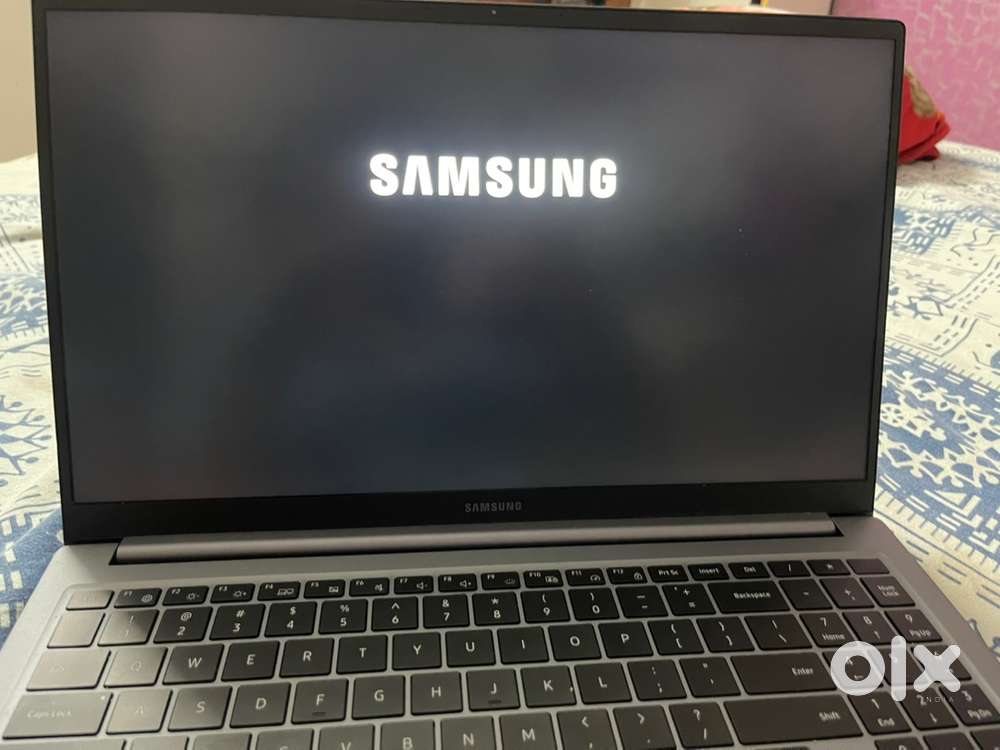 Samsung book 4 laptop