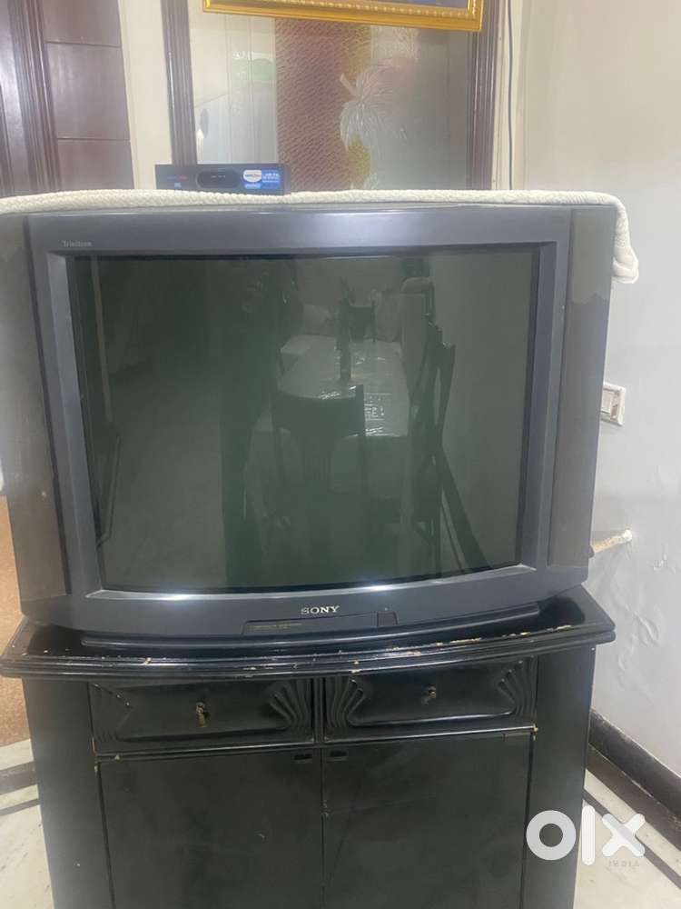 34 inches sony colured tv for sale with sub woffer in built