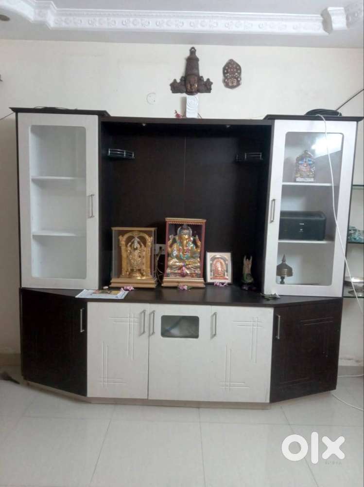 Road facing Flat for Sale in prime area 1st floor