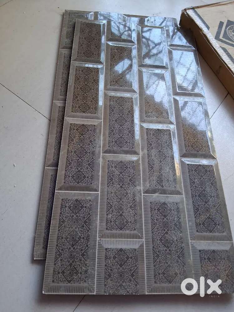Wall Tiles 2 - Rs 200
