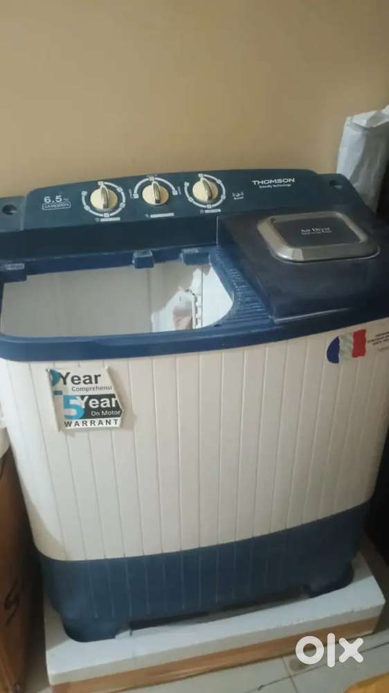 A semi automatic washing machine in good condition available