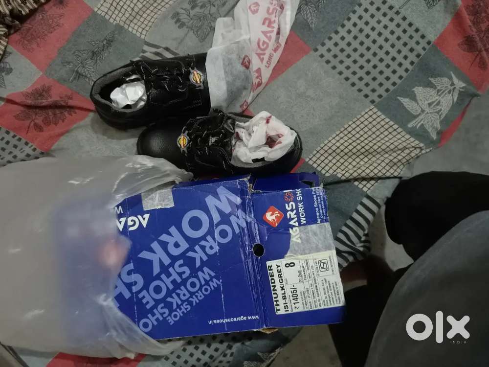 Brend New Agarson safety shoes