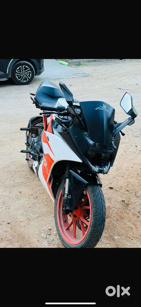 KTM Rc 200, November 2017 excellent condition
