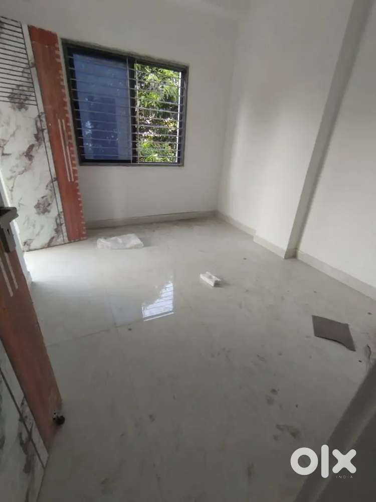 New construction Kohefiza Main 3bhk & 4bhk flats available hai