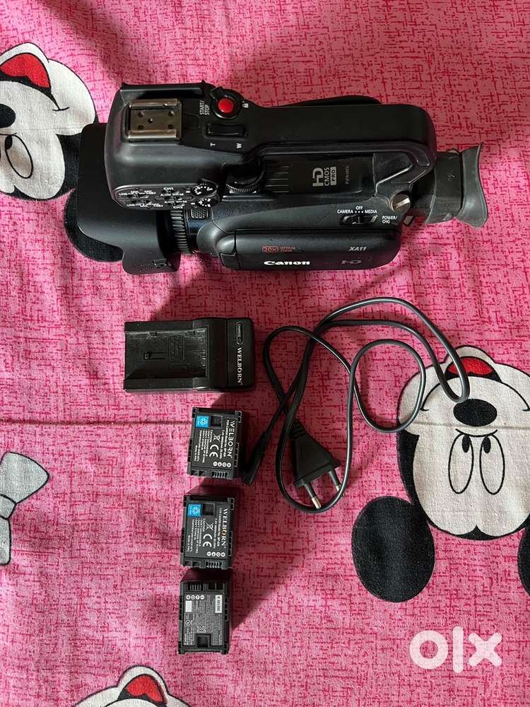 Canon XA 11  Camcorder Best Condition