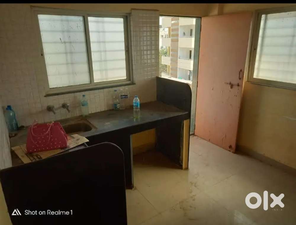 2BHK flat near Pharmacy college.