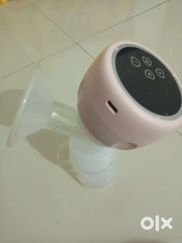 Breast pump