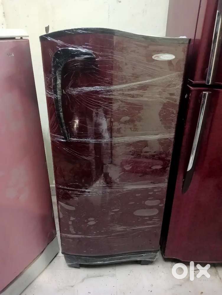 Godrej single door fridge for sale Good condition