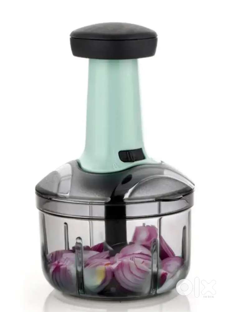 Manual fruit and vegetables chopper