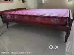 Solid Wood Queen-Size Bed with Mattress