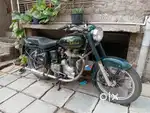 Old model lovers ke liye best gadi..guc