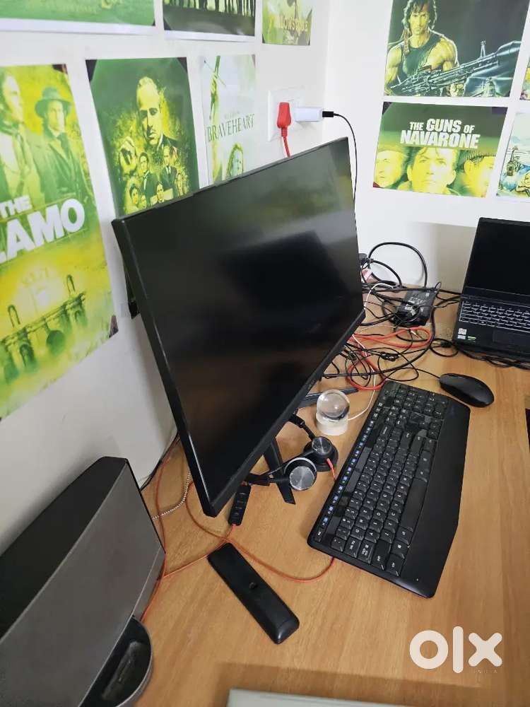 Selling my Acer Nitro VG271U 27” 2K WQHD Gaming Monitor