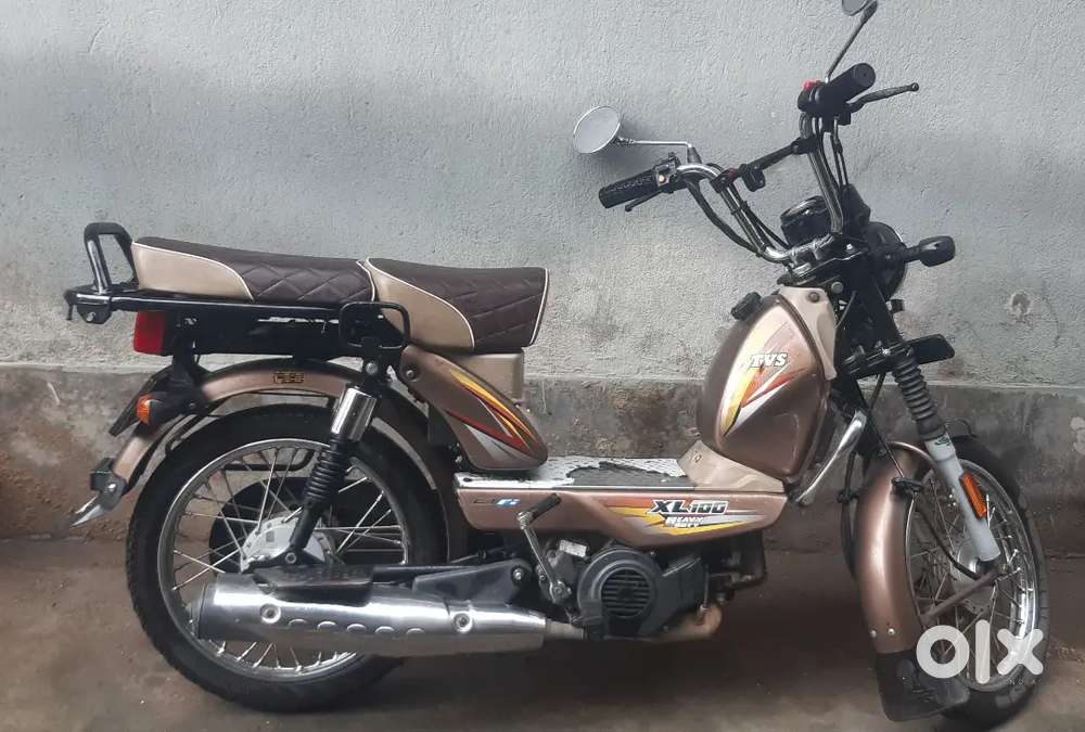 BS6 Winner edition new condition ,servicing every time tvs service