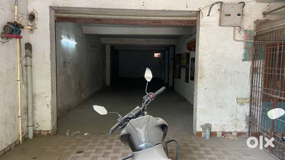 Godown office space available for rent in maduravayal