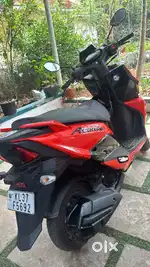 Single owner (Avenis 125)