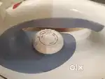 Koryo steam Iron